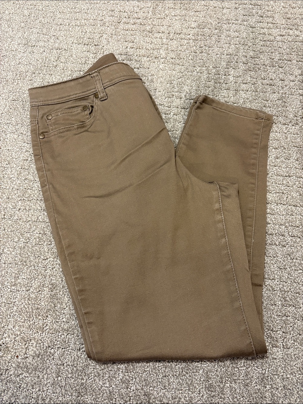 Light brown pull-on jeggings